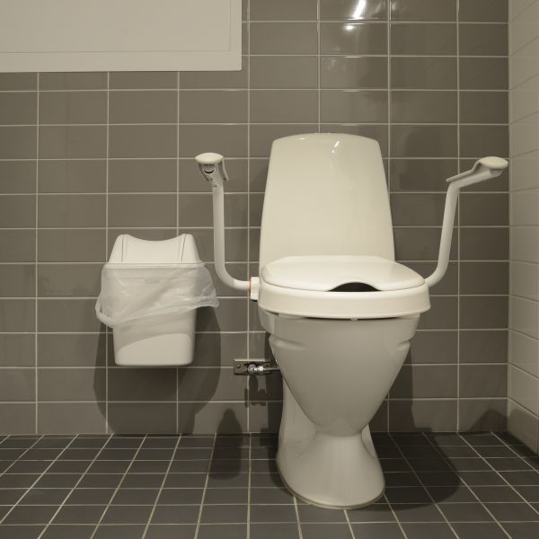 Cost of Commercial Toilet Repair in Mesa