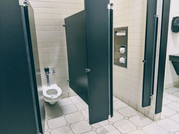 Cost of Commercial Toilet Installation in Mesa